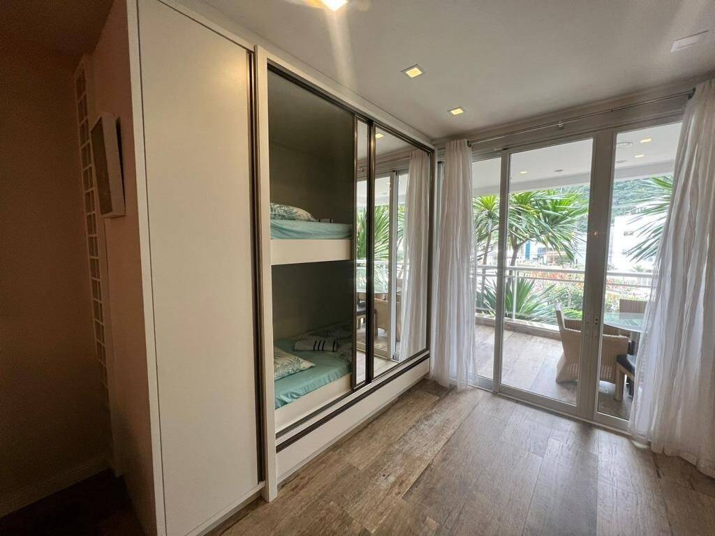 Apartamento à venda com 1 quarto, 80m² - Foto 9