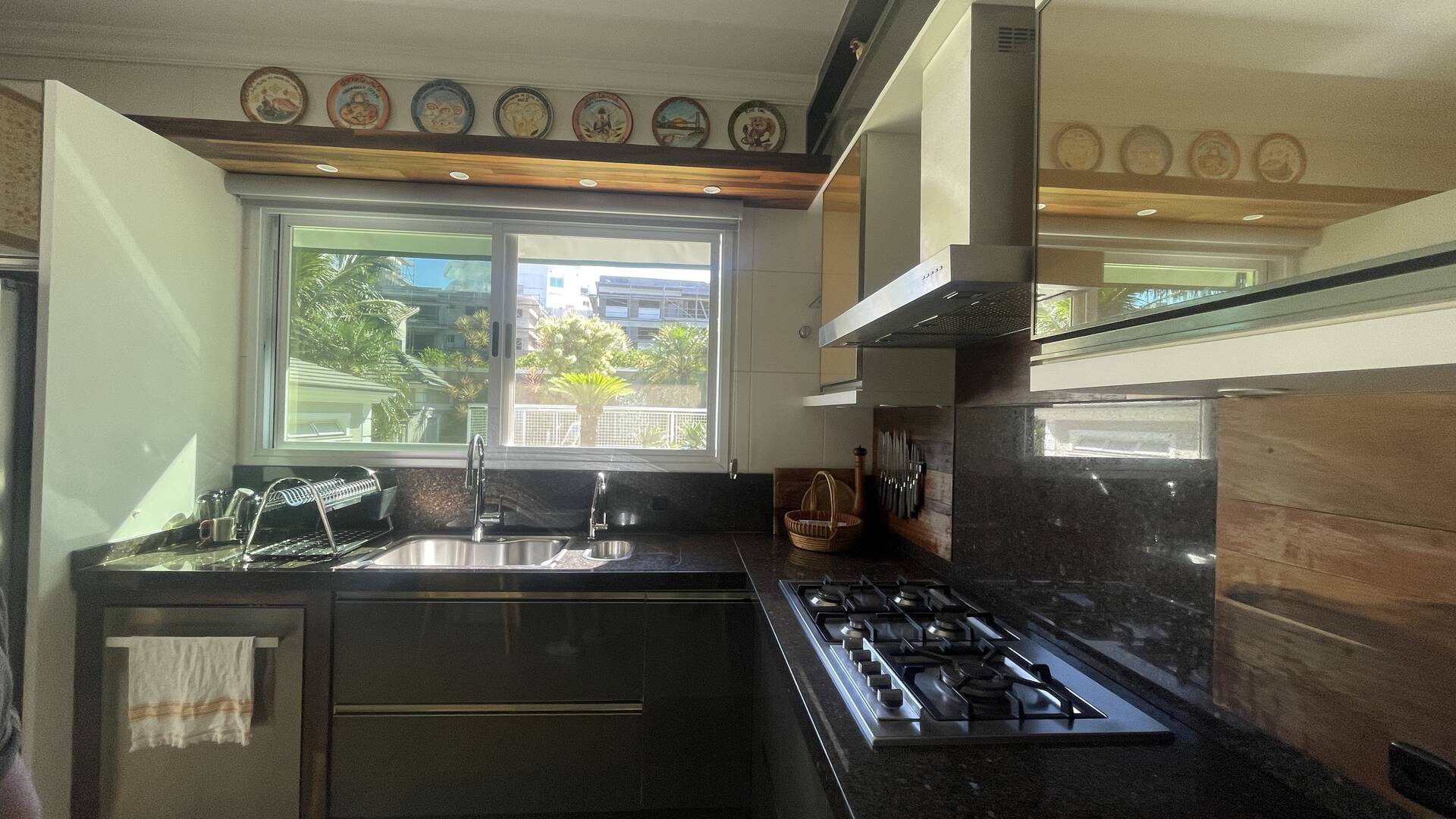 Casa de Condomínio à venda com 3 quartos, 349m² - Foto 14