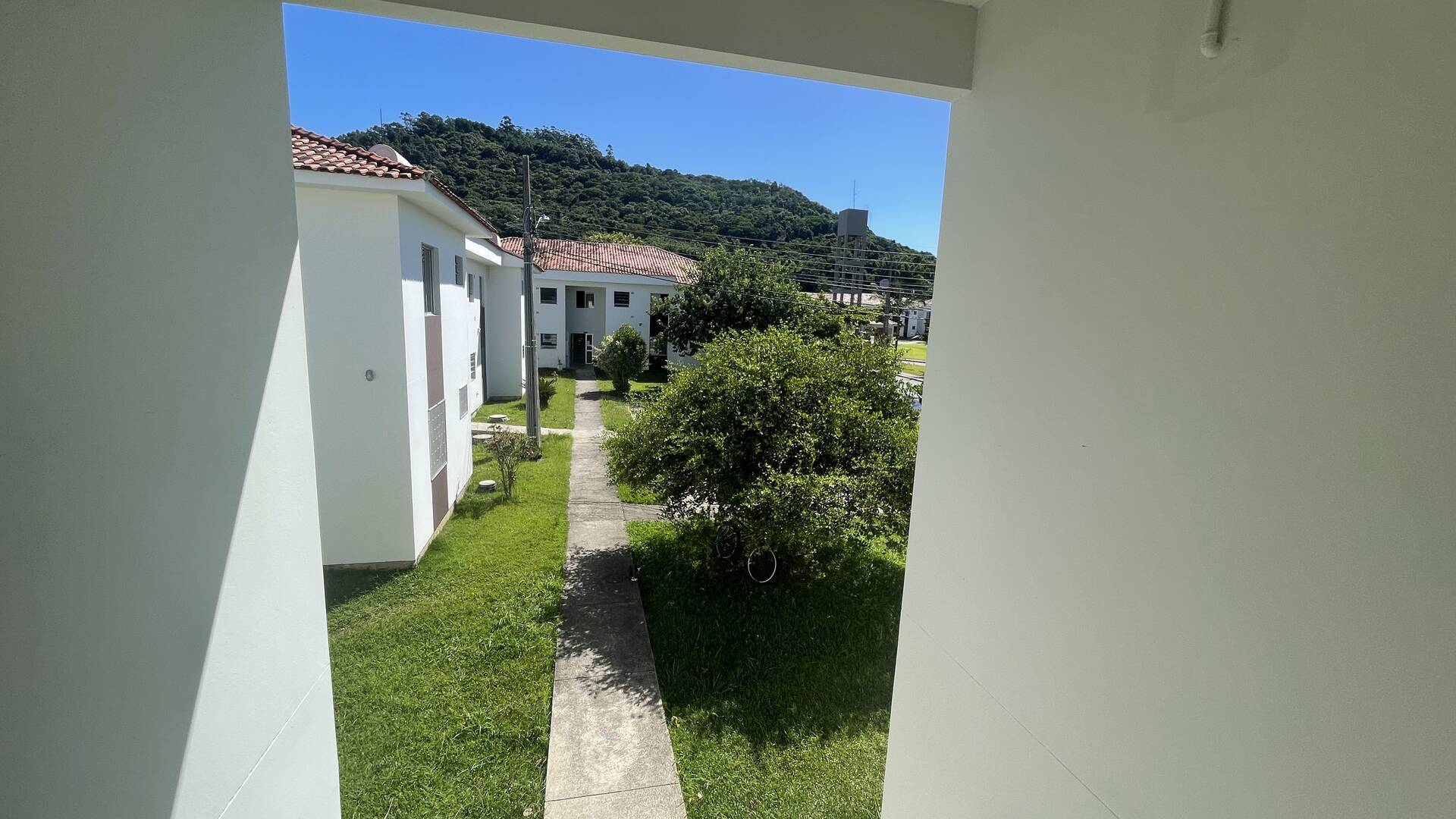 Apartamento para alugar com 2 quartos, 50m² - Foto 2