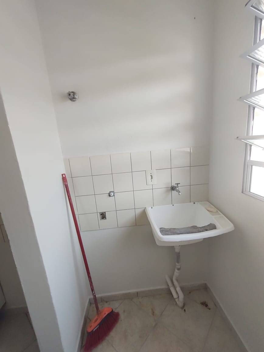 Apartamento para alugar com 2 quartos, 50m² - Foto 9