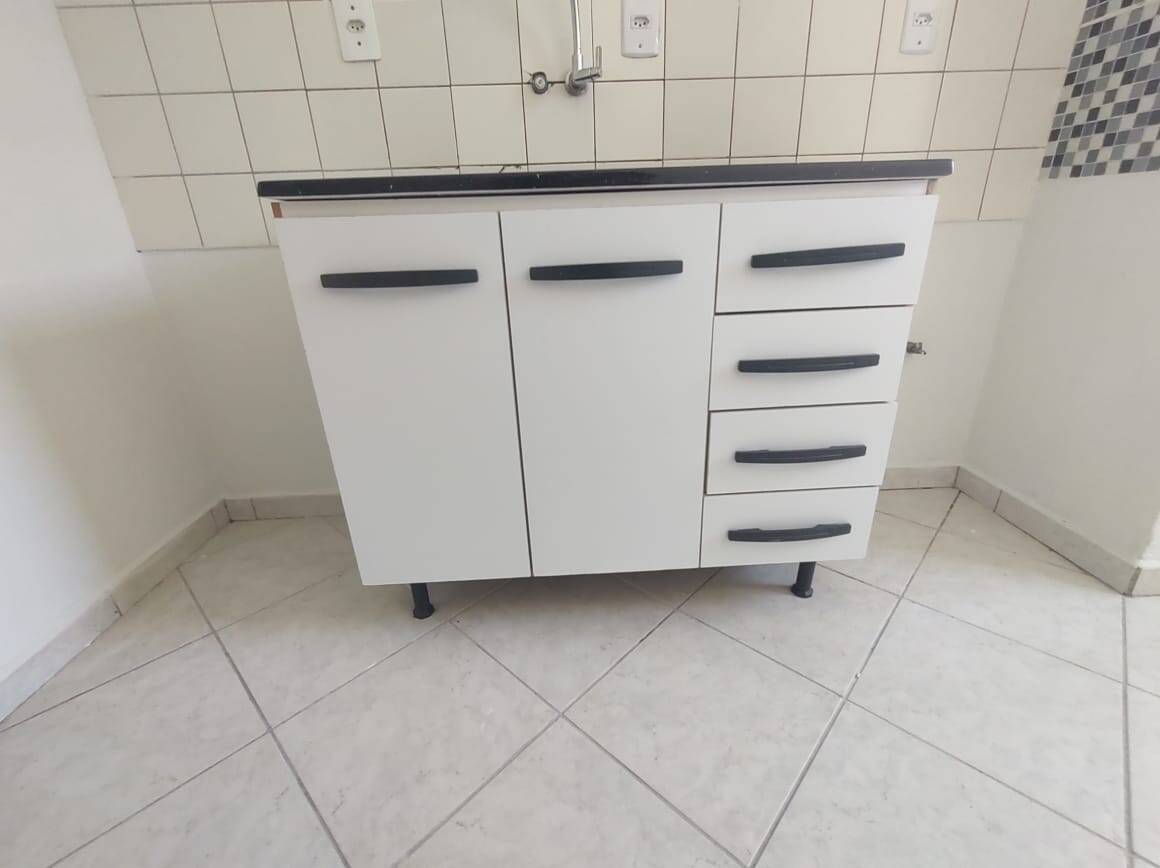 Apartamento para alugar com 2 quartos, 50m² - Foto 8