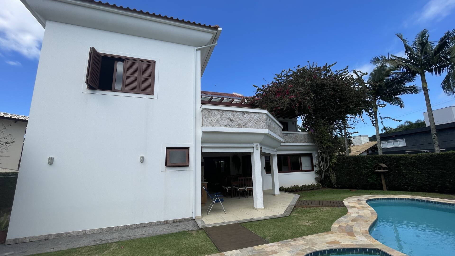 Casa à venda com 6 quartos, 548m² - Foto 3