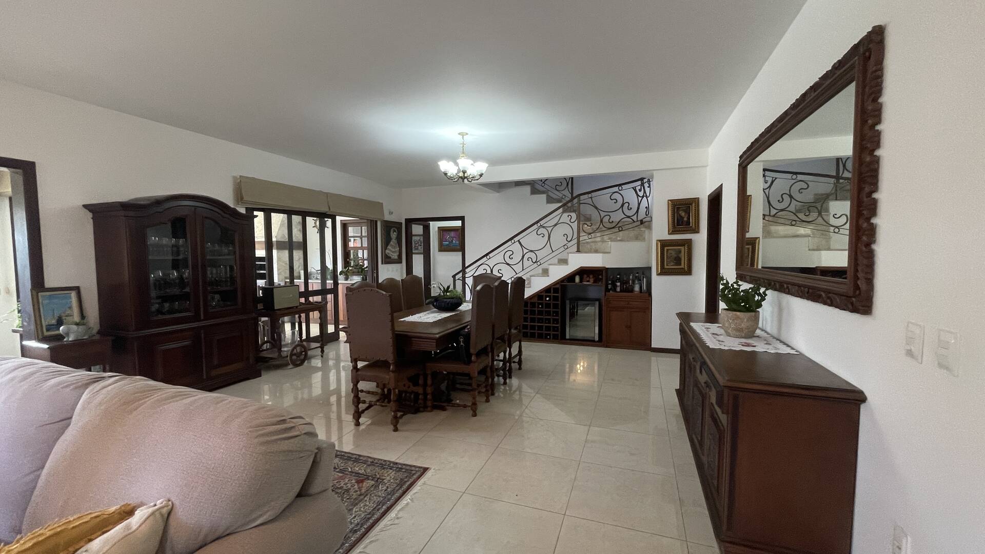 Casa à venda com 6 quartos, 548m² - Foto 13
