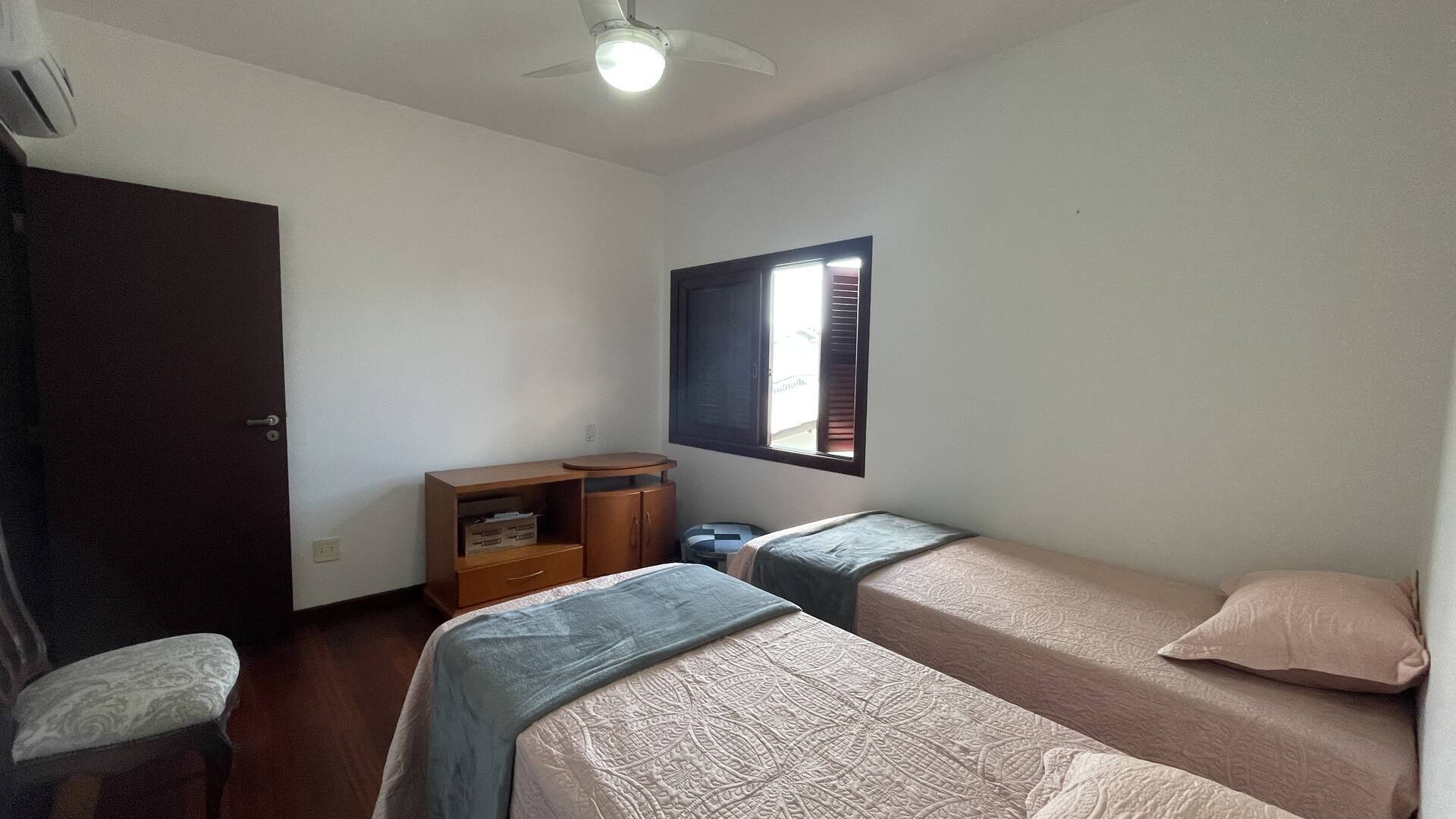 Casa à venda com 6 quartos, 548m² - Foto 34