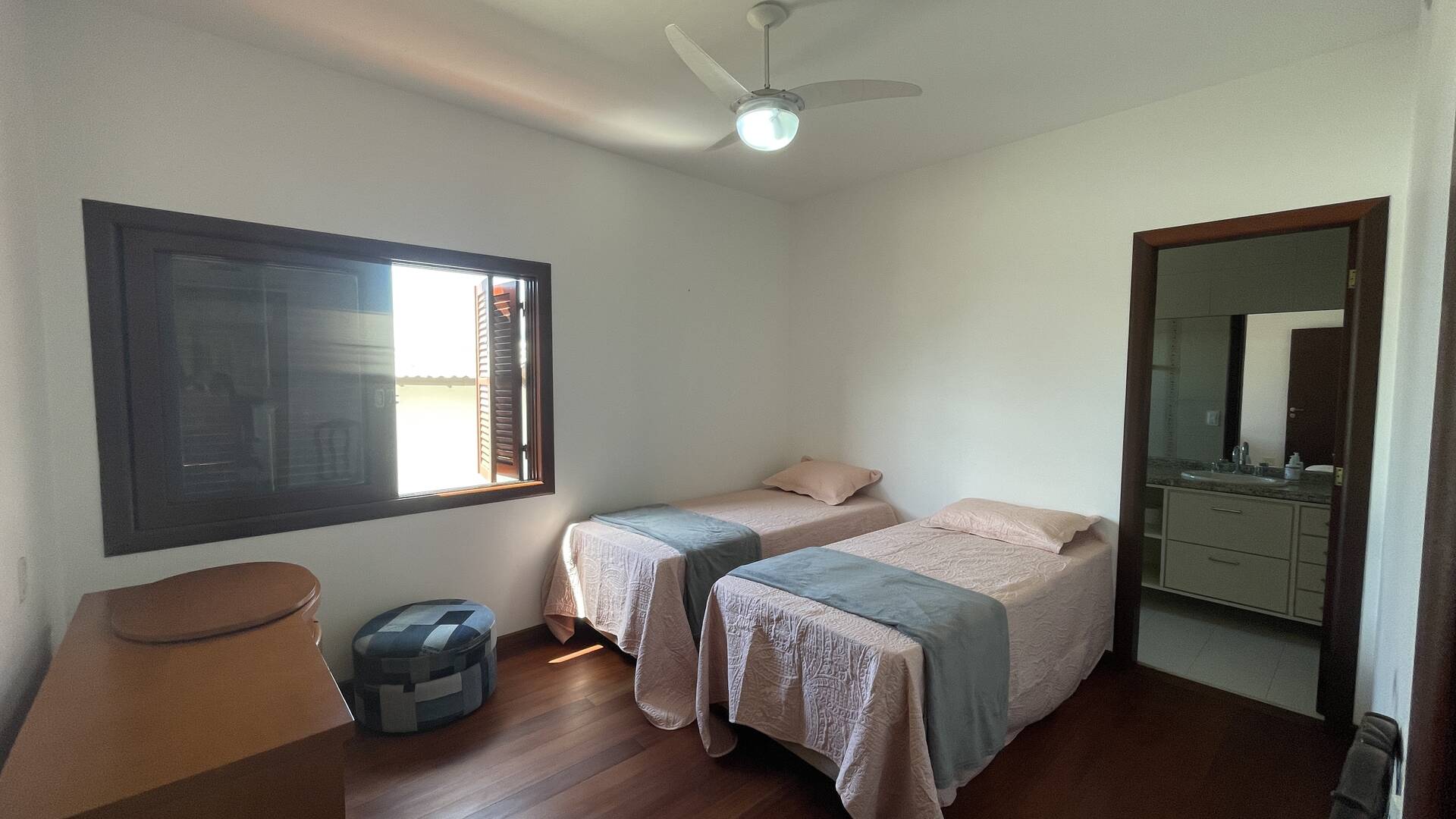 Casa à venda com 6 quartos, 548m² - Foto 36