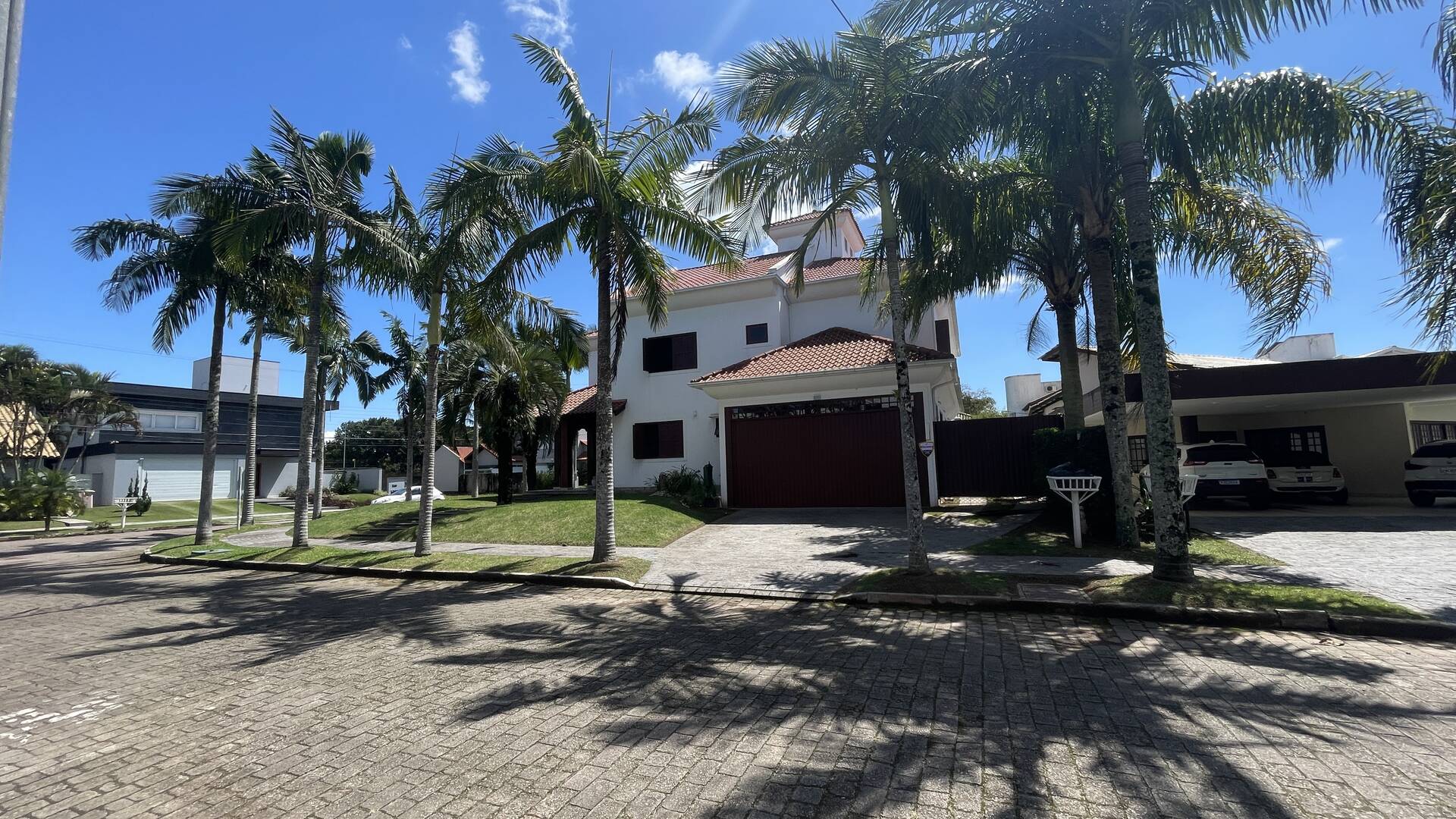 Casa à venda com 6 quartos, 548m² - Foto 68