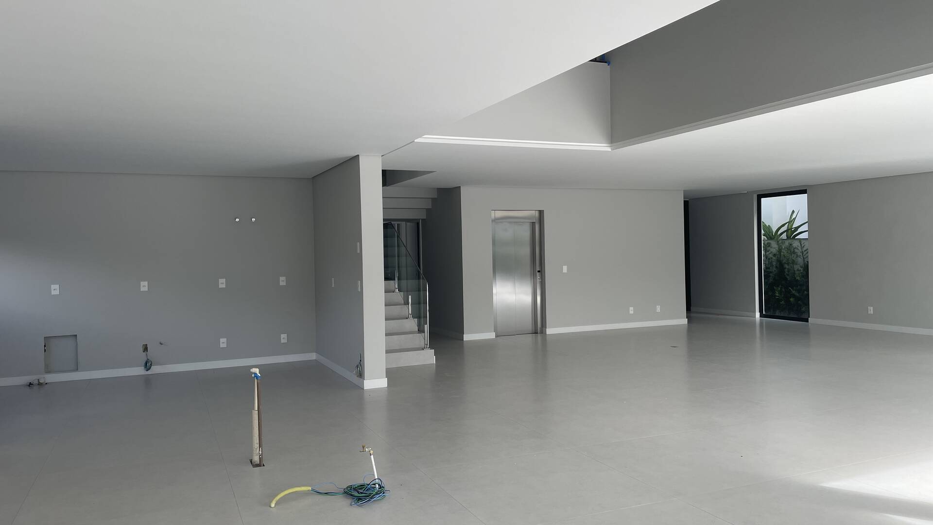 Casa à venda com 6 quartos, 1000m² - Foto 8