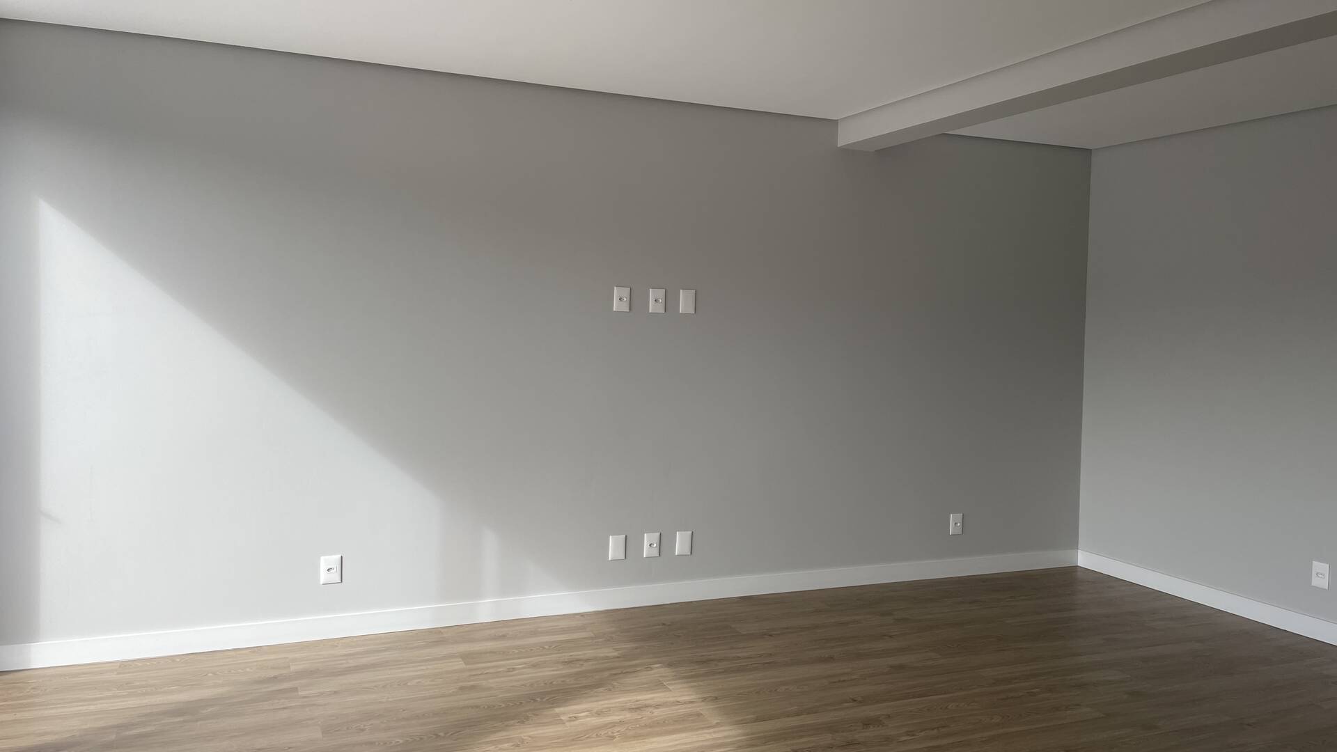 Casa à venda com 6 quartos, 1000m² - Foto 10