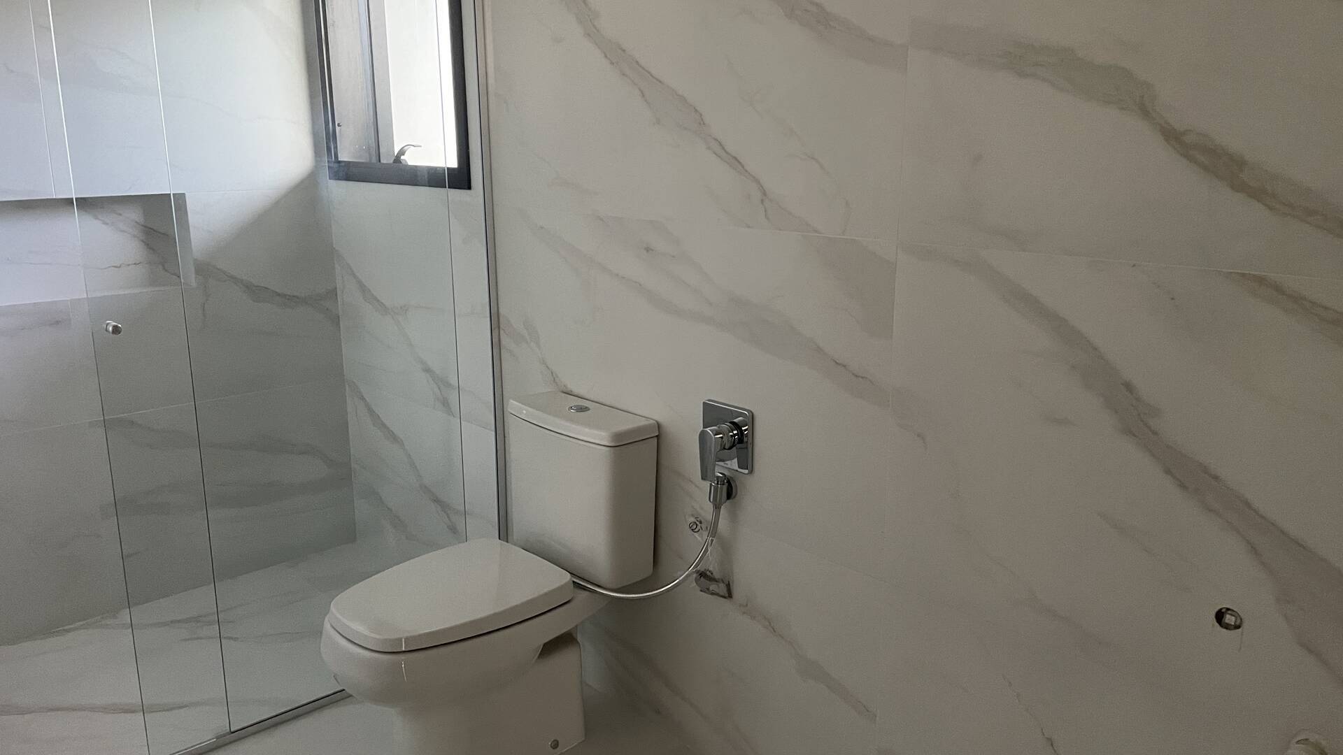 Casa à venda com 6 quartos, 1000m² - Foto 16