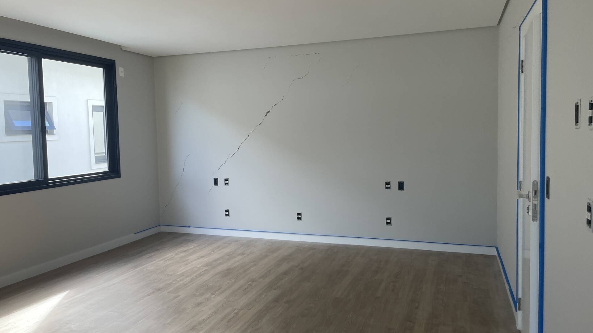 Casa à venda com 6 quartos, 1000m² - Foto 17