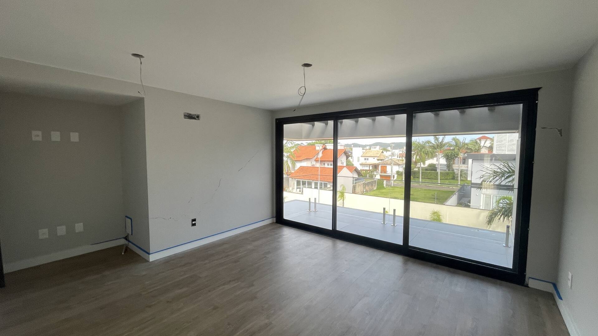 Casa à venda com 6 quartos, 1000m² - Foto 33