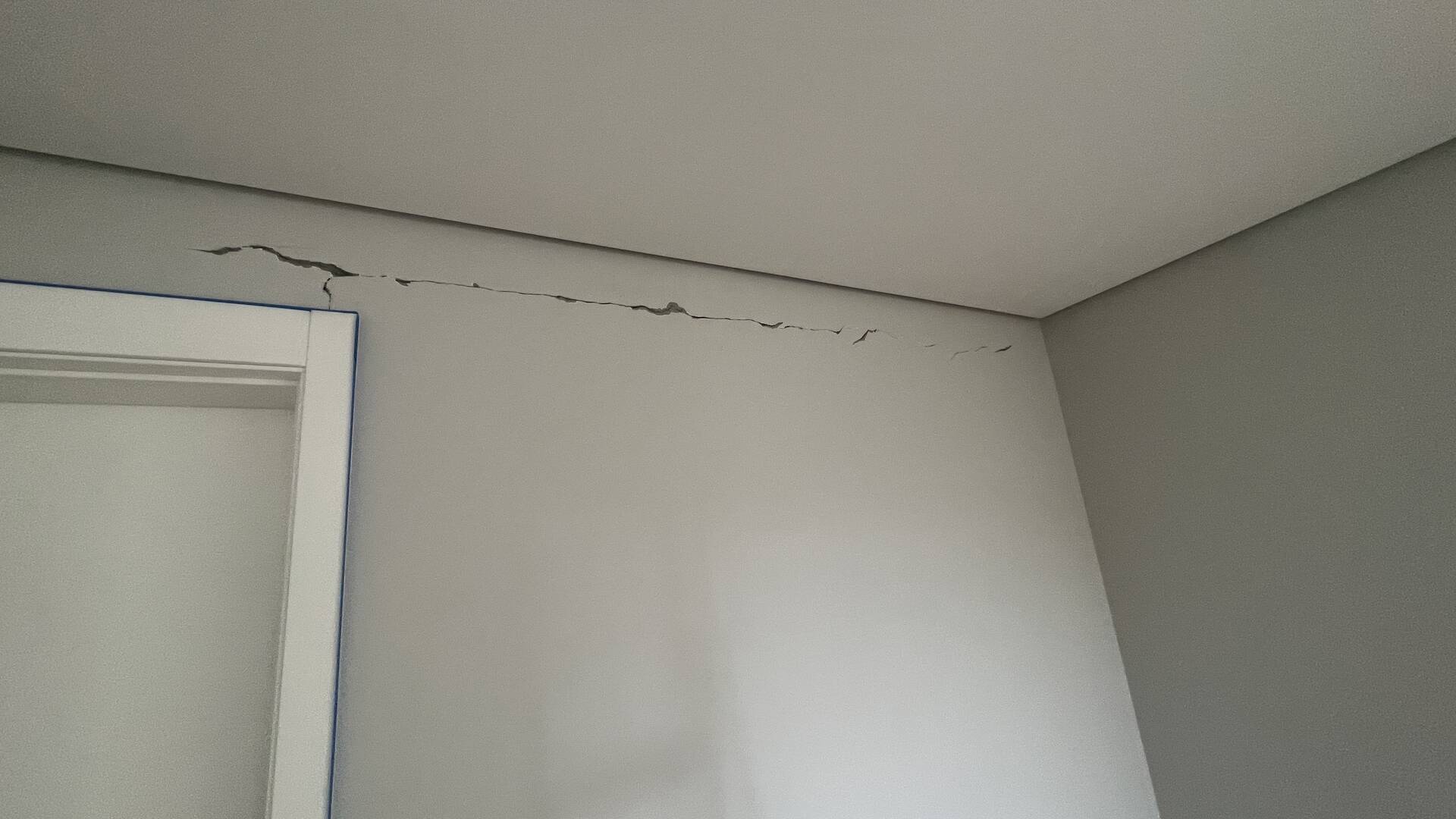 Casa à venda com 6 quartos, 1000m² - Foto 35