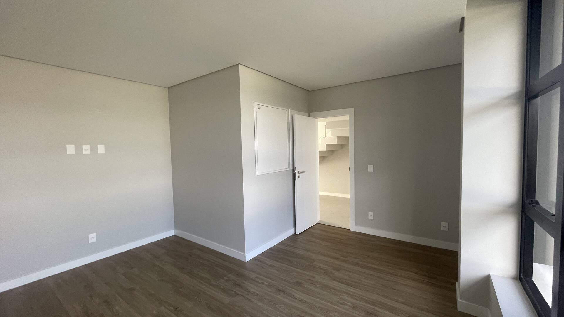 Casa à venda com 6 quartos, 1000m² - Foto 37