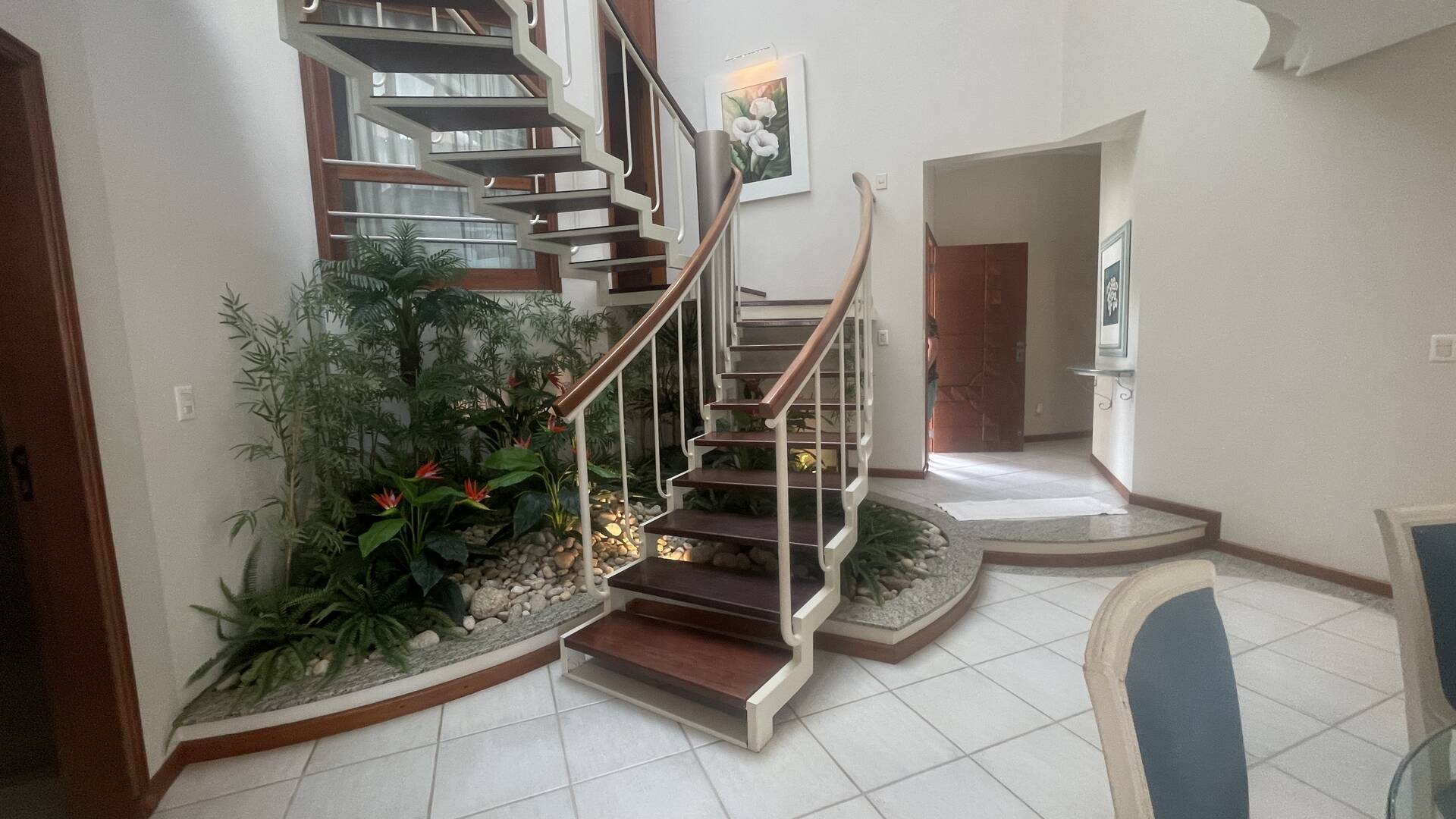 Casa à venda com 4 quartos, 350m² - Foto 8