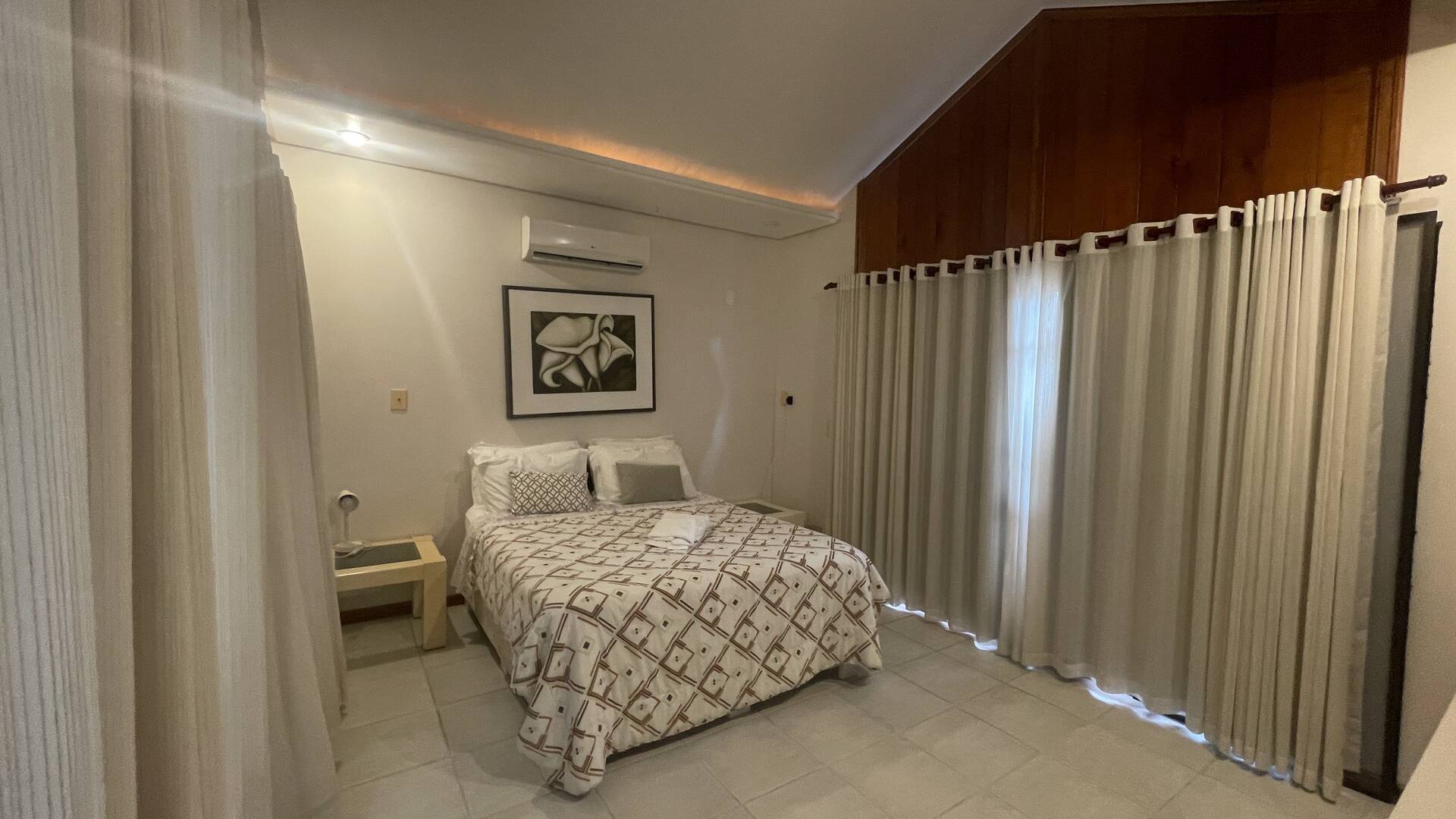 Casa à venda com 4 quartos, 350m² - Foto 17