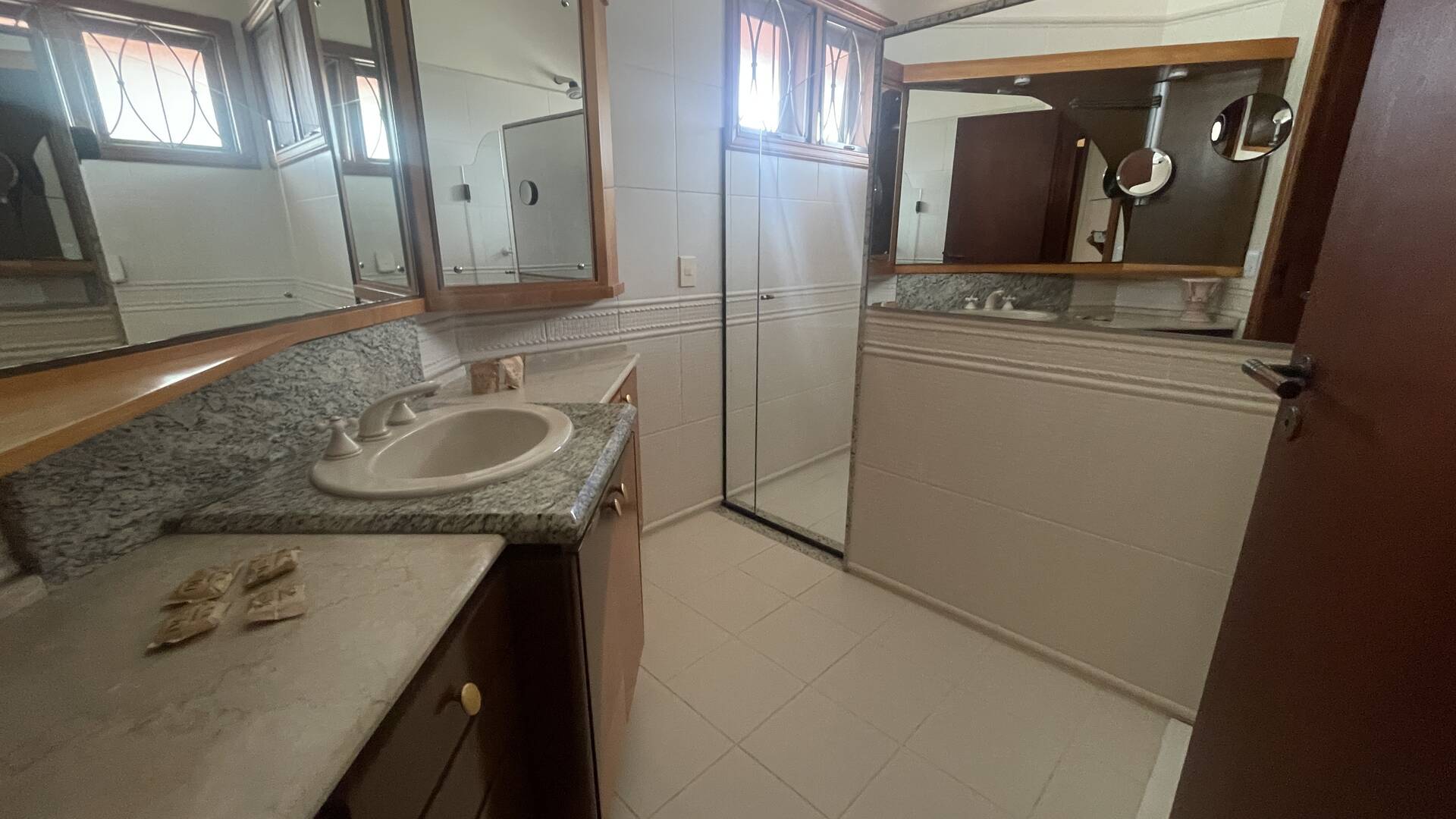 Casa à venda com 4 quartos, 350m² - Foto 30