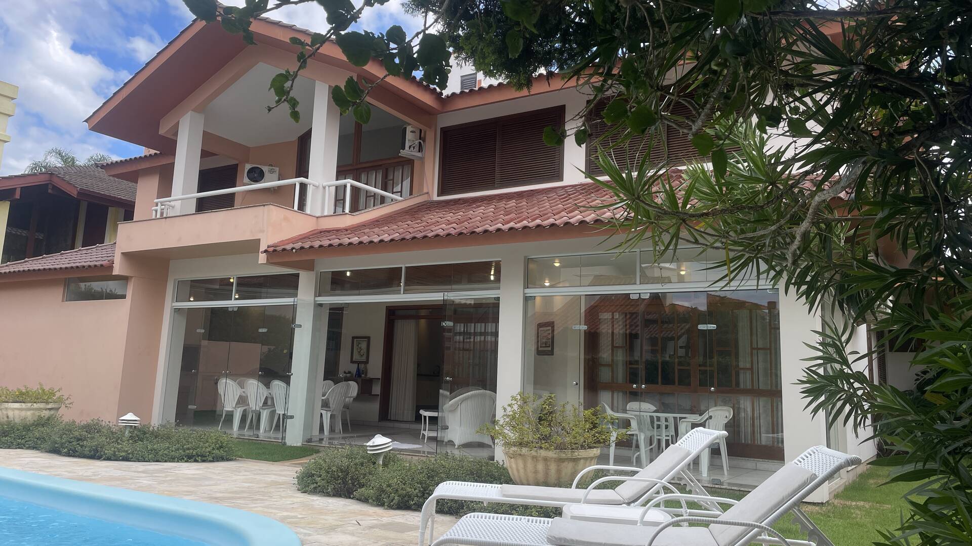 Casa à venda com 4 quartos, 350m² - Foto 32