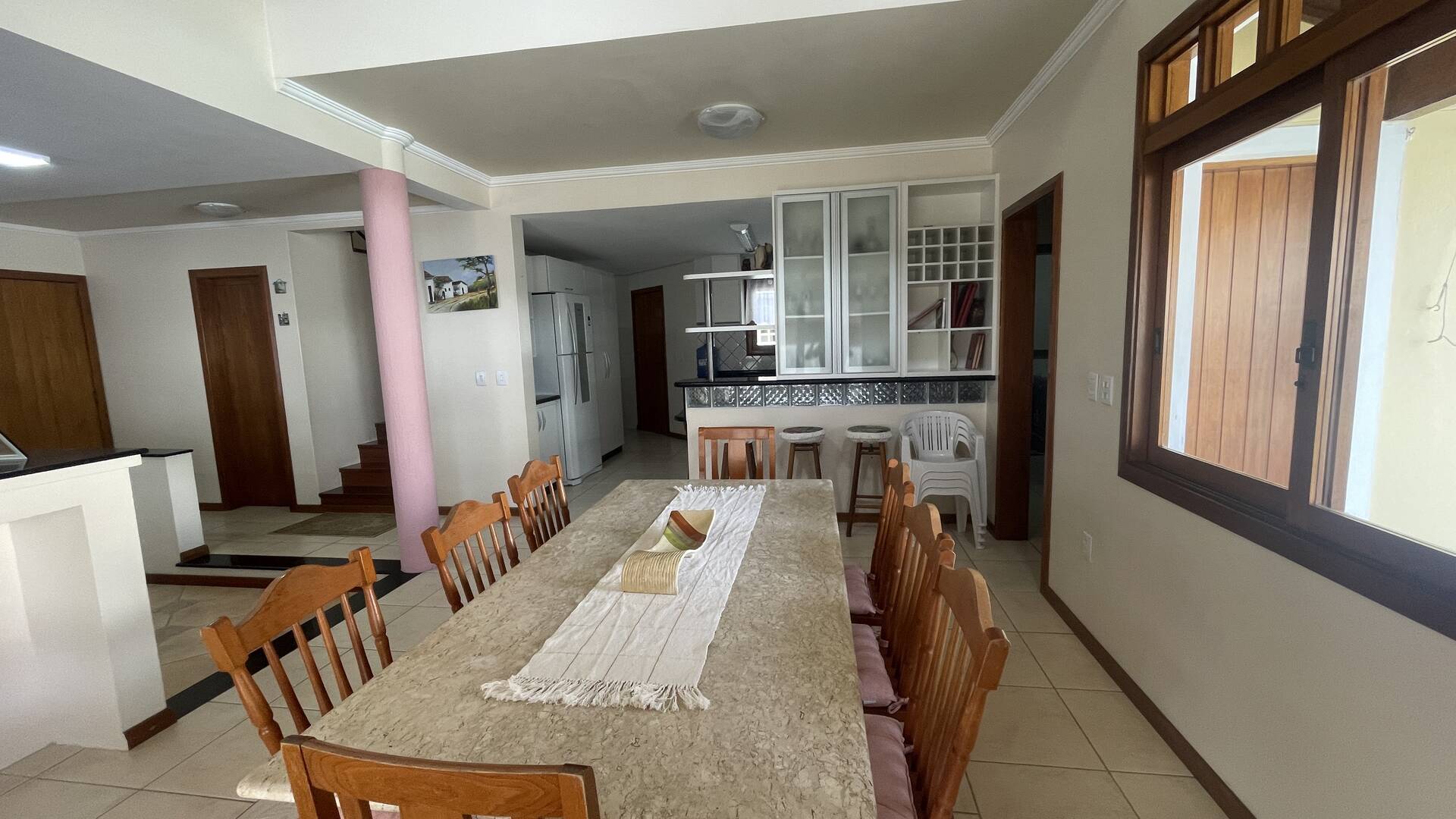 Casa para alugar com 4 quartos, 290m² - Foto 13