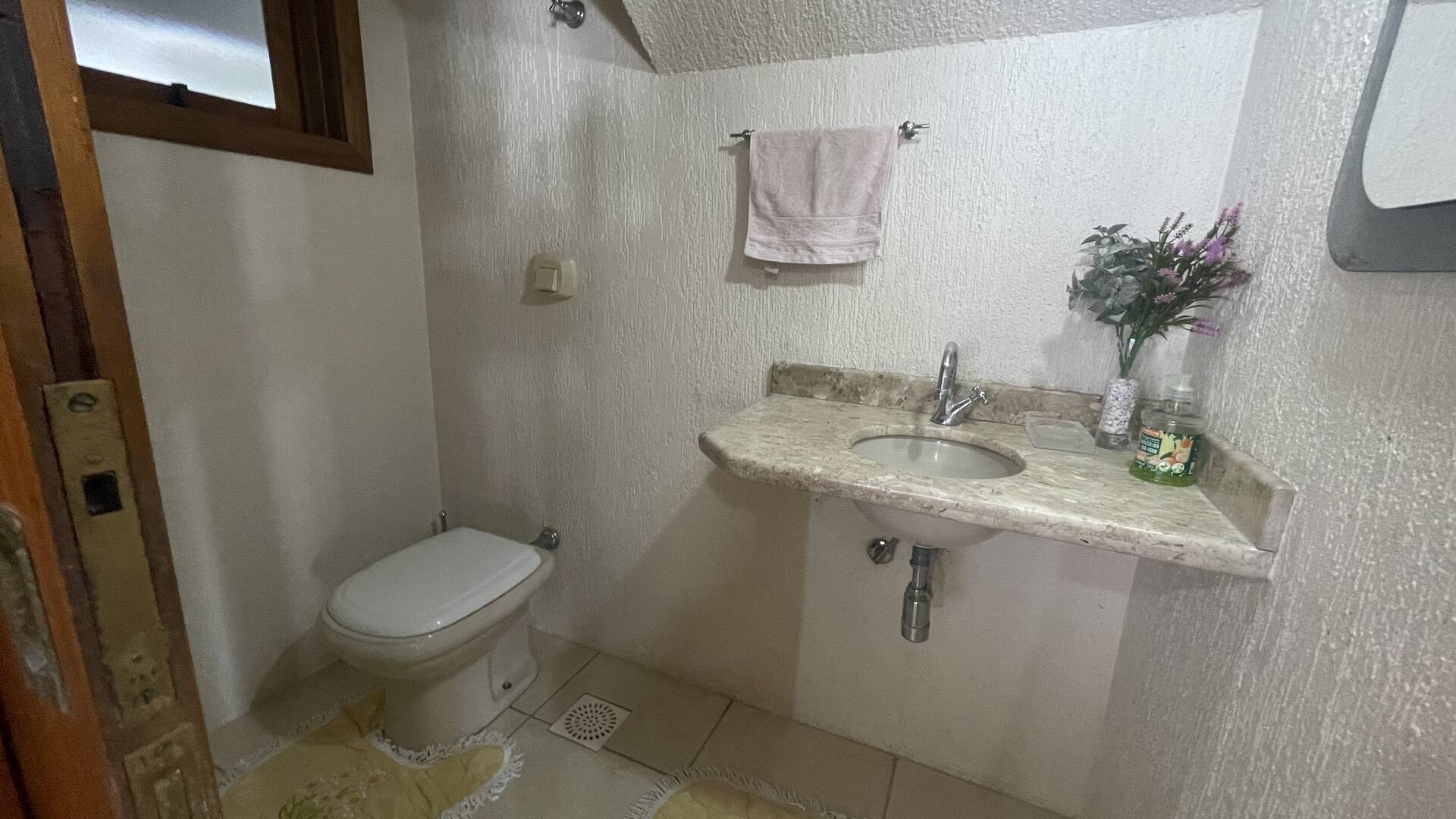 Casa para alugar com 4 quartos, 290m² - Foto 17