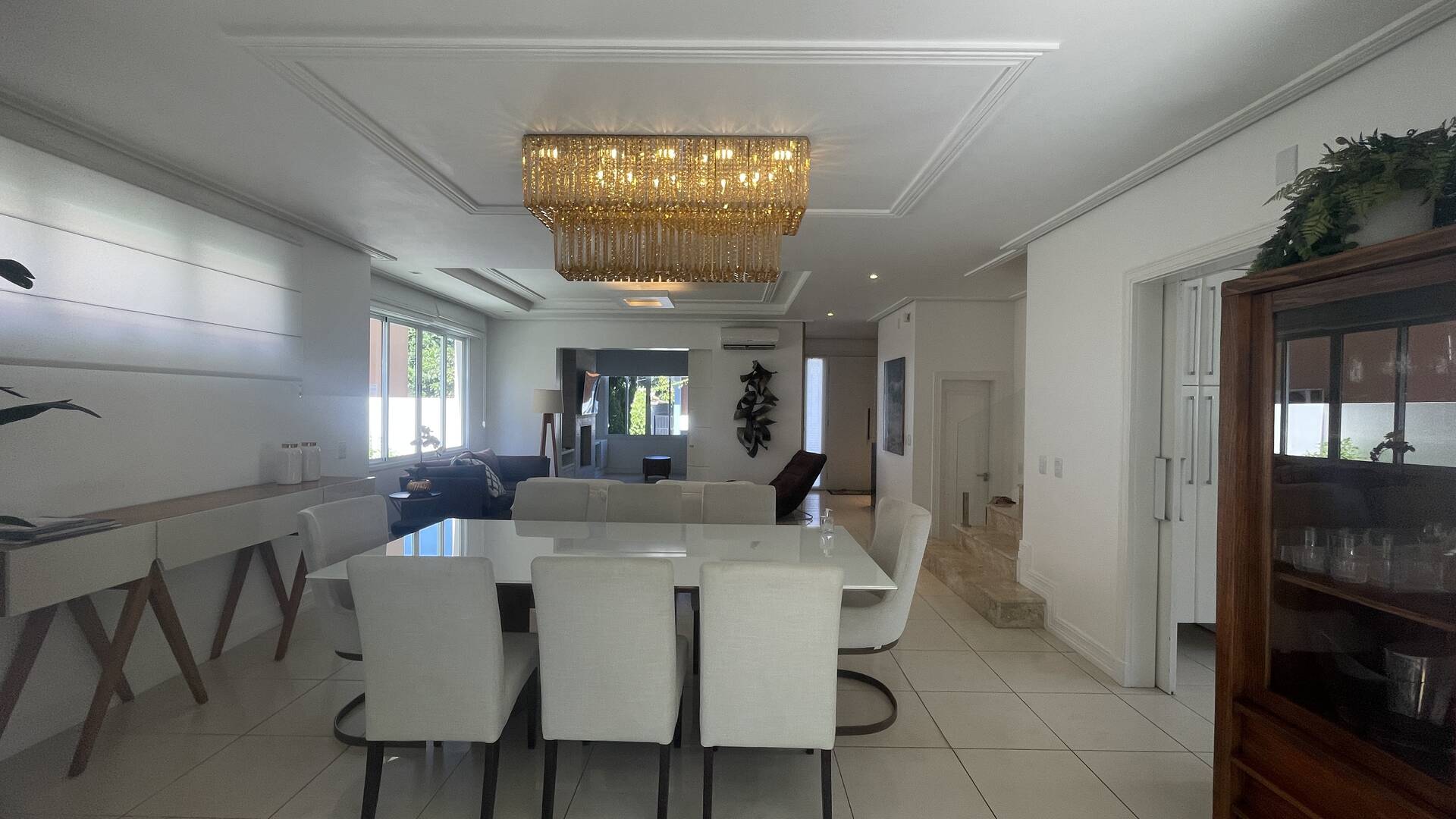 Casa, 4 quartos, 320 m² - Foto 1