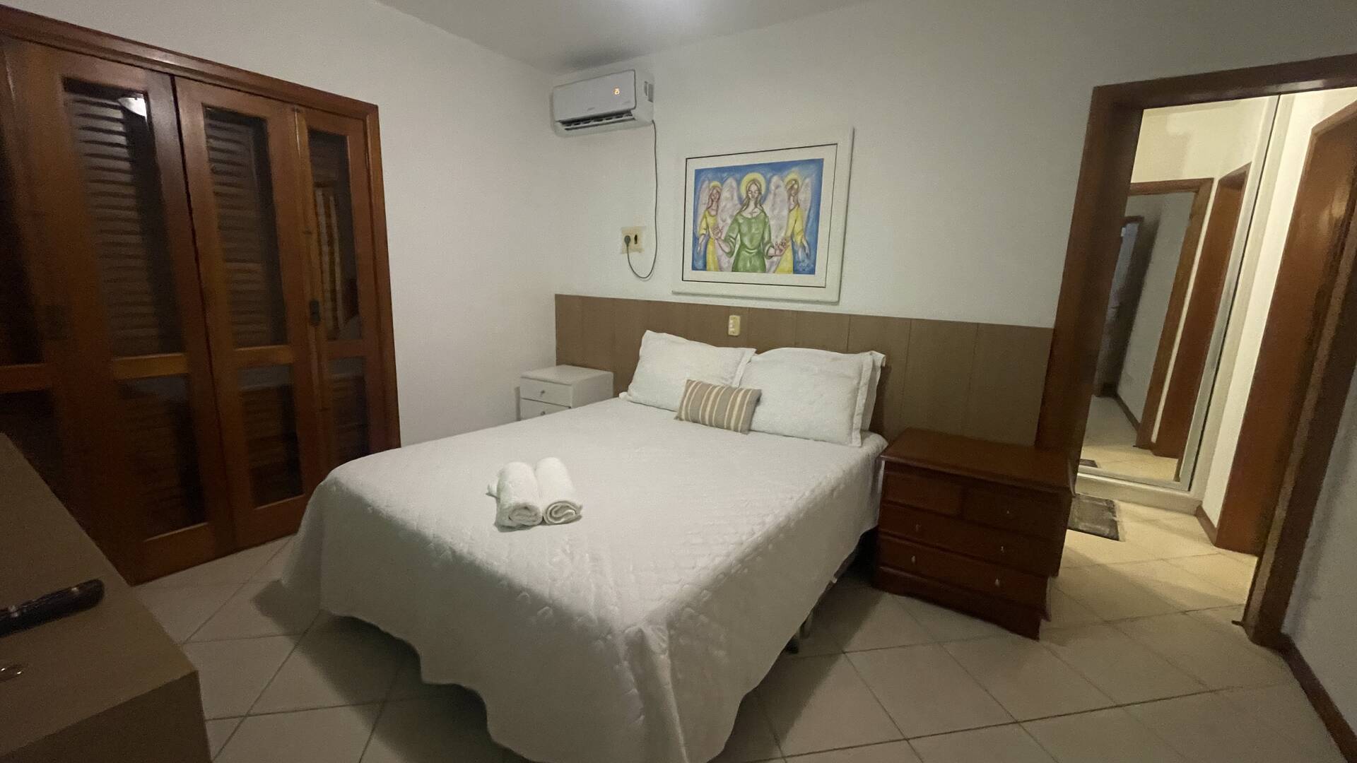 Casa para alugar com 6 quartos, 232m² - Foto 20