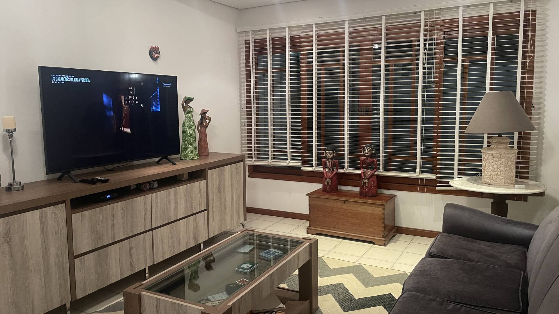 Casa para alugar com 6 quartos, 232m² - Foto 3