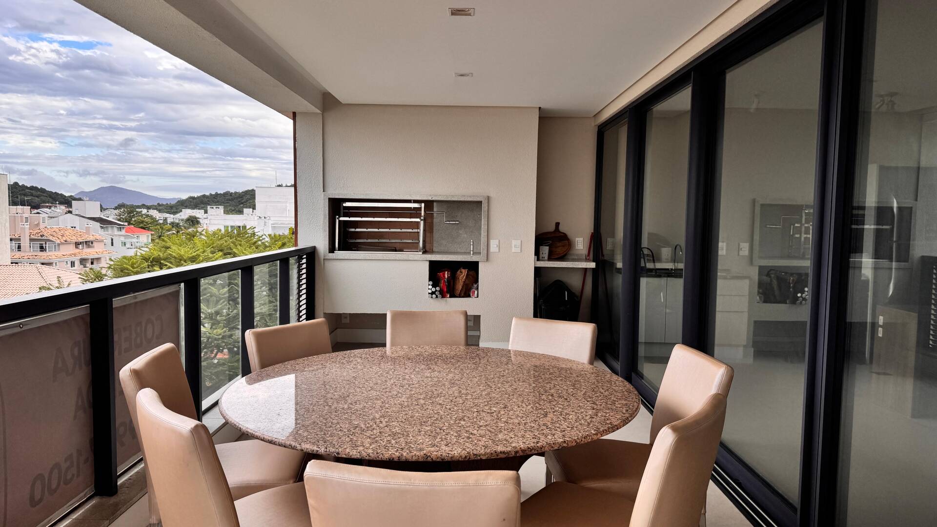 Apartamento, 4 quartos, 245 m² - Foto 2