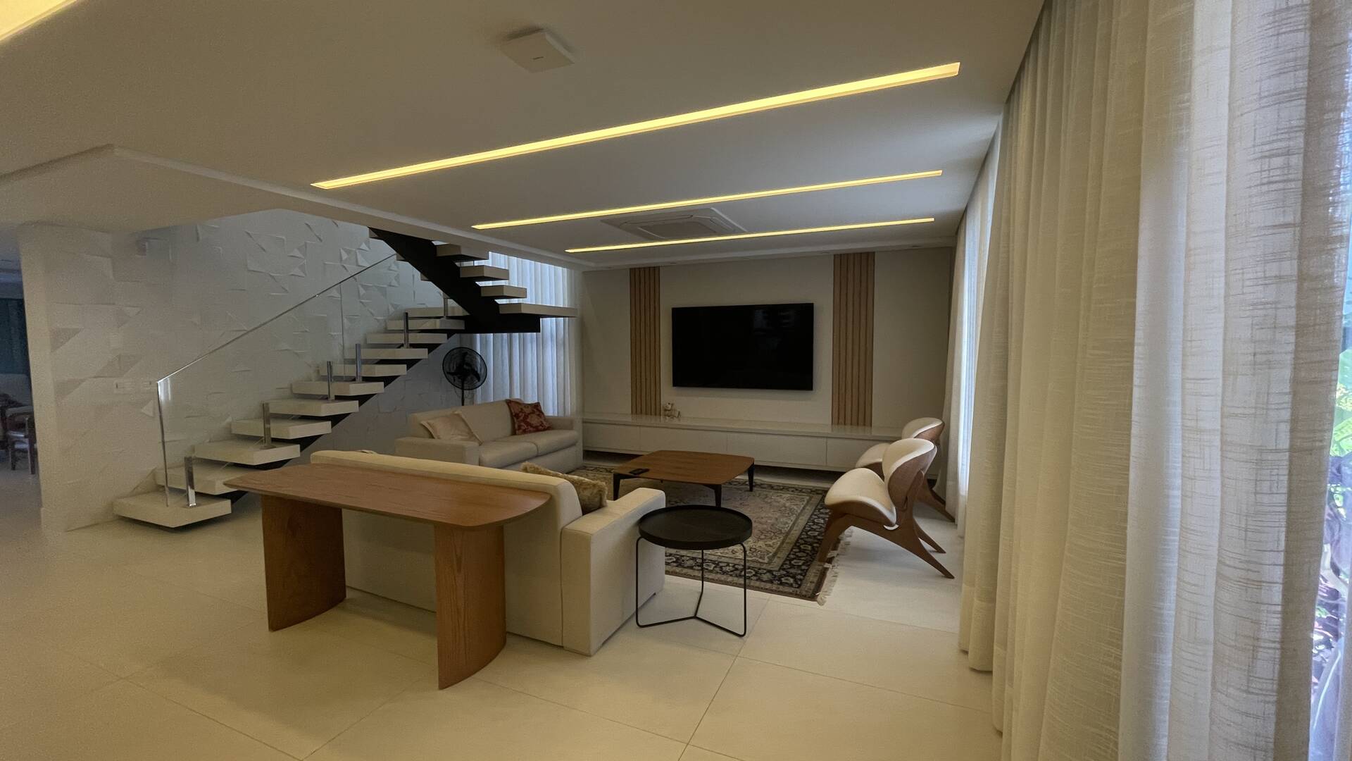 Casa à venda com 5 quartos, 536m² - Foto 2
