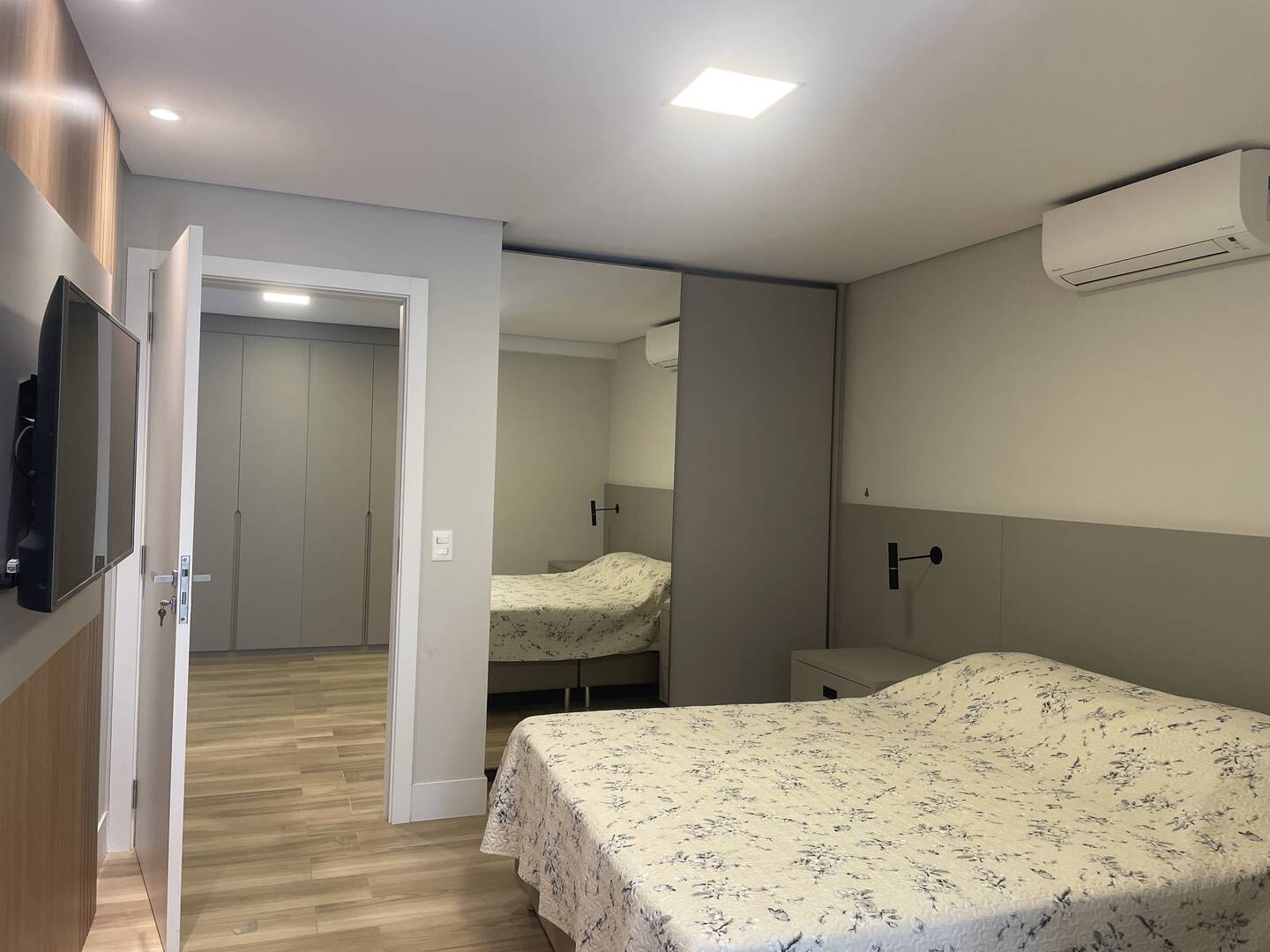 Casa à venda com 5 quartos, 536m² - Foto 35