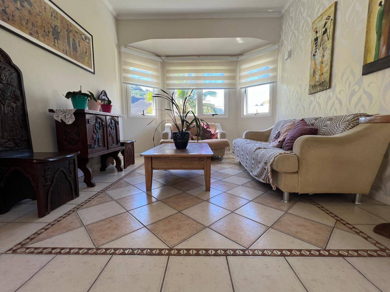 Casa à venda com 4 quartos, 630m² - Foto 11