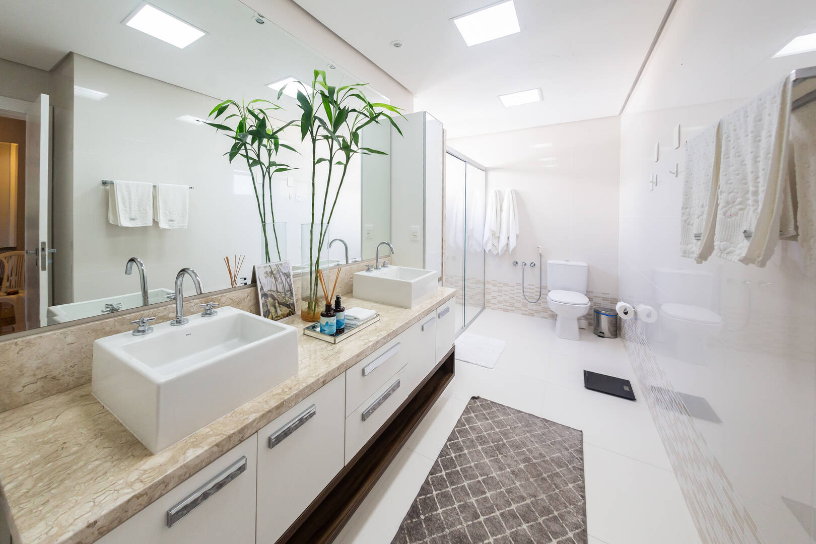 Casa para alugar com 5 quartos, 529m² - Foto 21