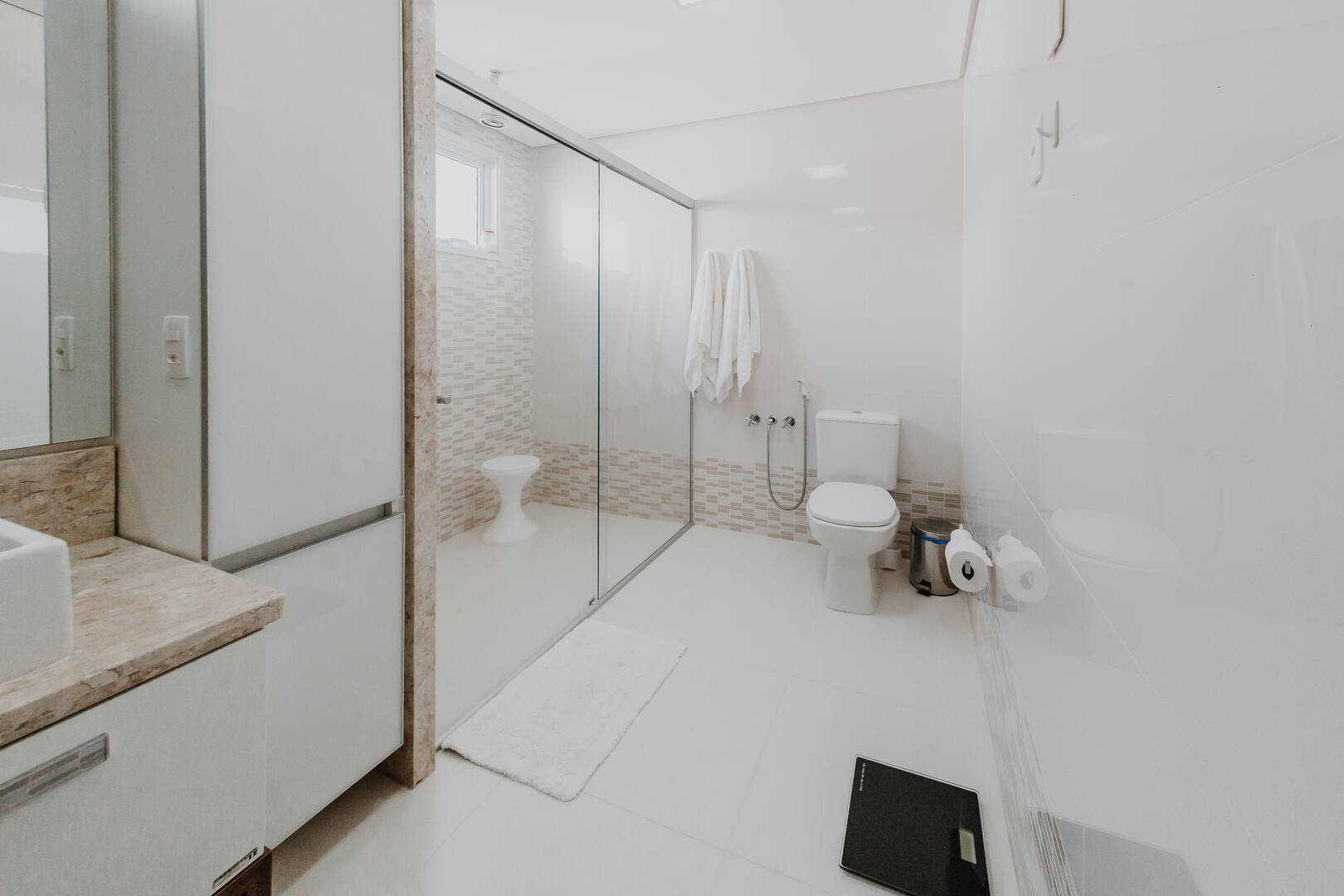 Casa para alugar com 5 quartos, 529m² - Foto 22