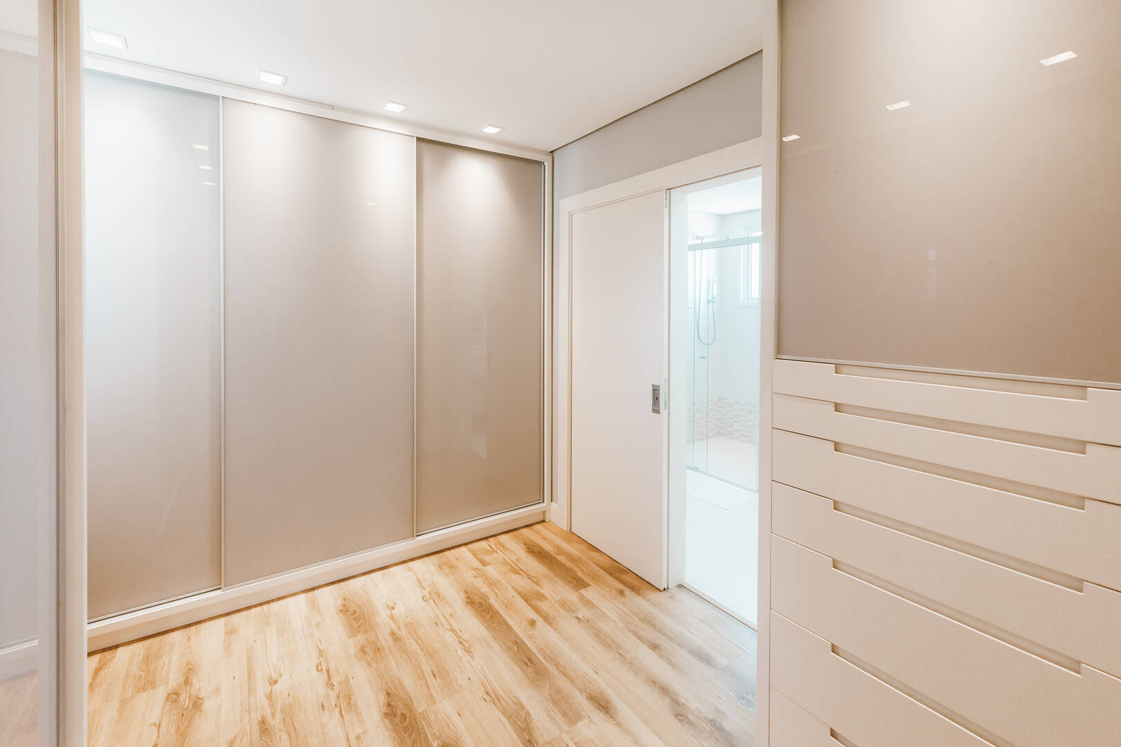 Casa para alugar com 5 quartos, 529m² - Foto 27