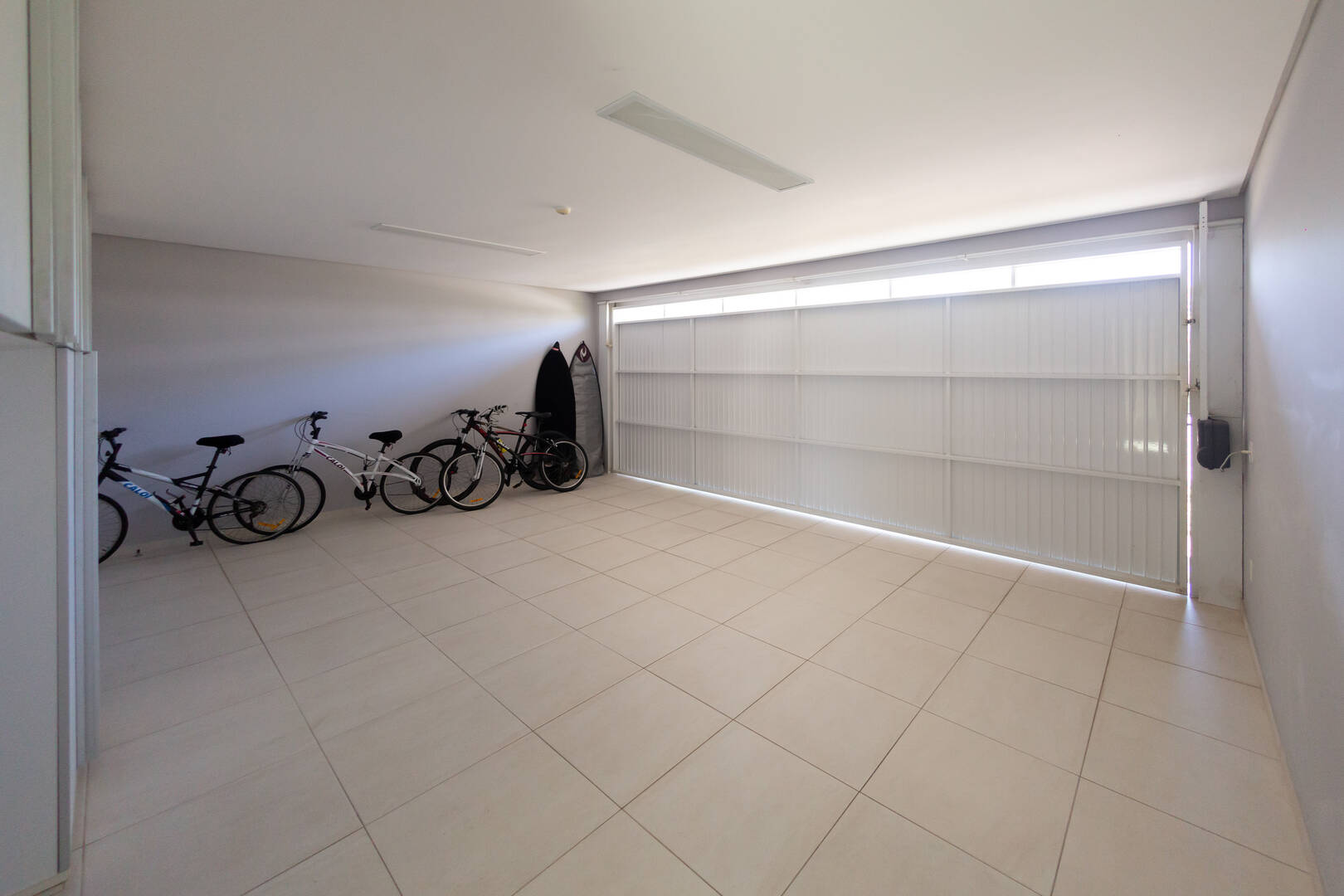 Casa para alugar com 5 quartos, 529m² - Foto 45