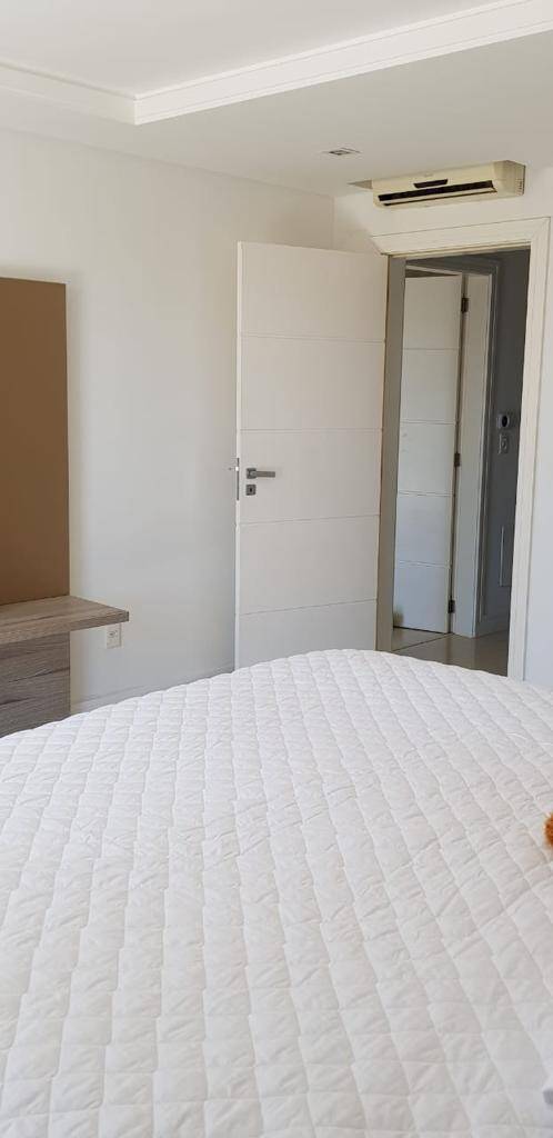 Casa para alugar com 4 quartos, 280m² - Foto 19