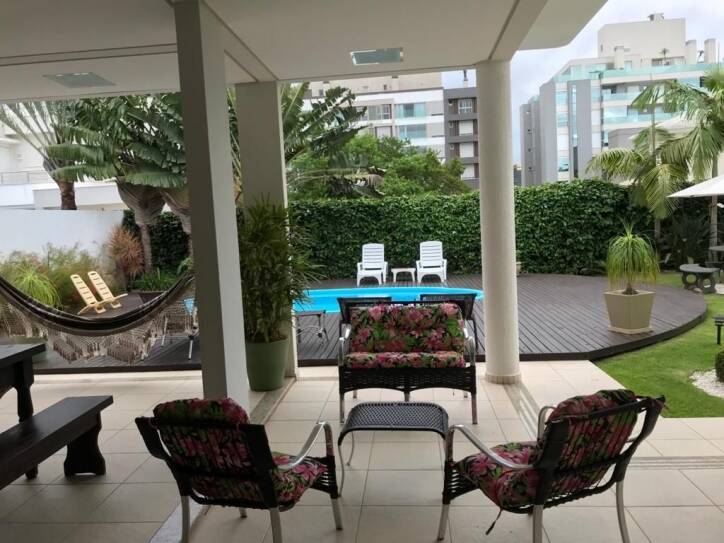 Casa à venda e temporada com 7 quartos, 615m² - Foto 35