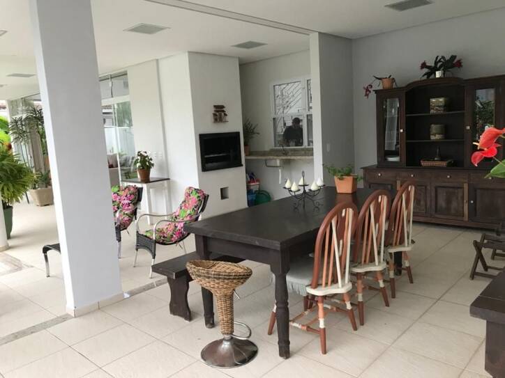 Casa à venda e temporada com 7 quartos, 615m² - Foto 53