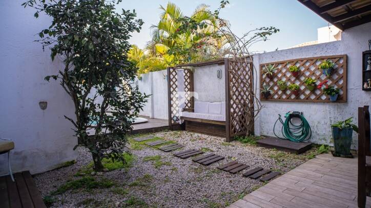 Casa de Condomínio à venda com 4 quartos, 388m² - Foto 33