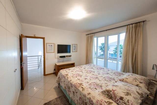 Casa à venda e temporada com 7 quartos, 615m² - Foto 12
