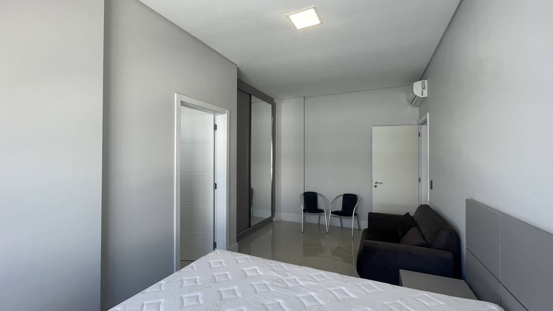 Apartamento para alugar com 3 quartos, 141m² - Foto 19