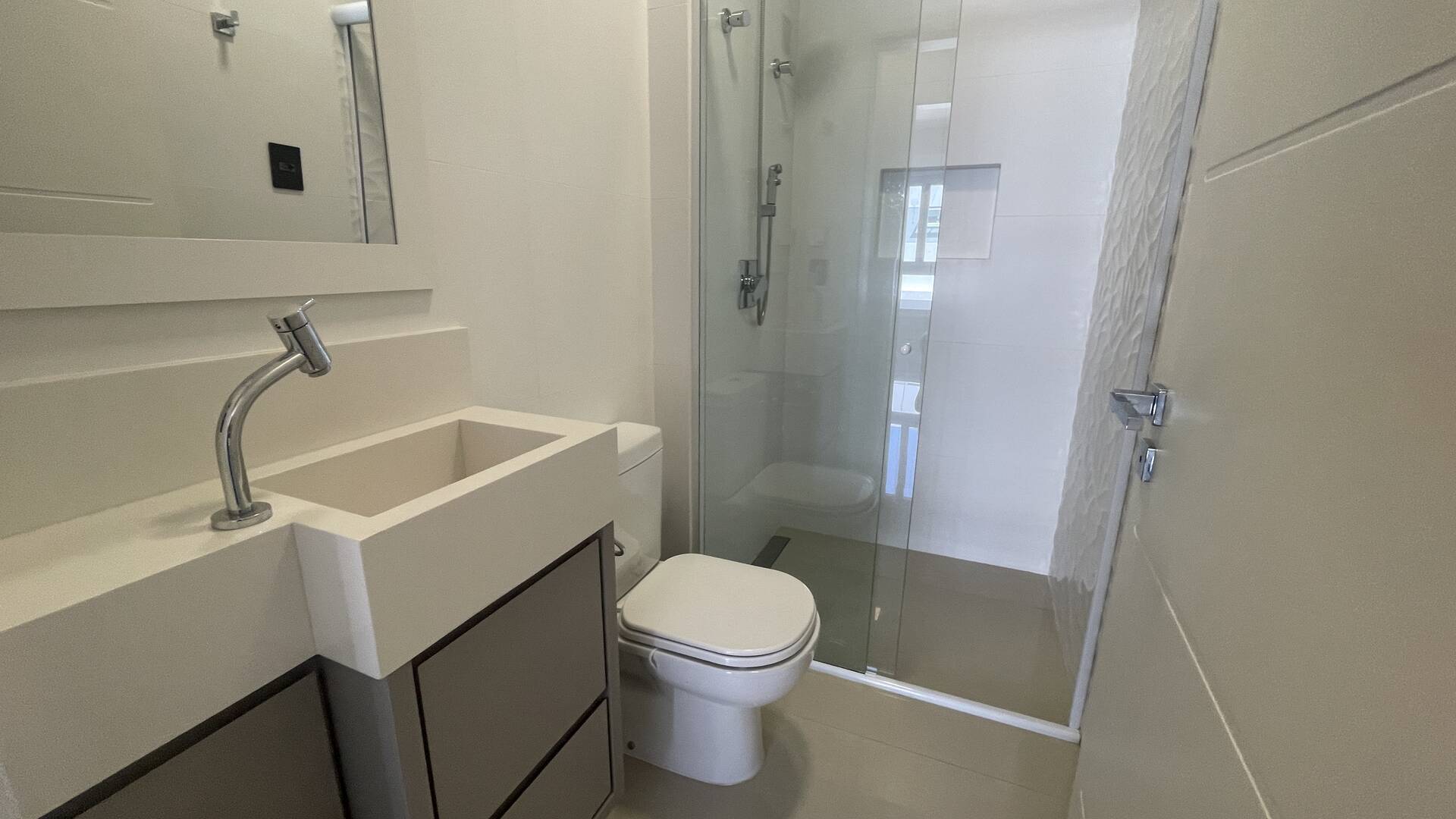 Apartamento para alugar com 3 quartos, 141m² - Foto 23