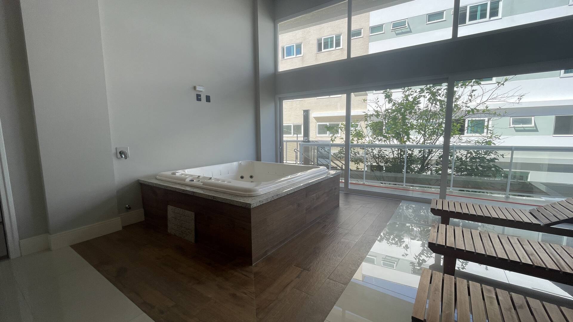 Apartamento para alugar com 3 quartos, 141m² - Foto 50