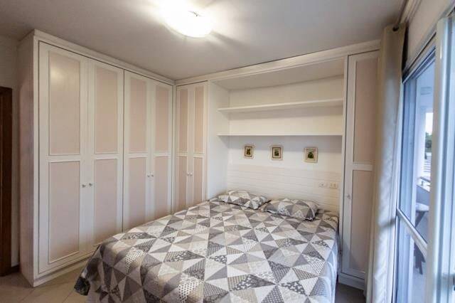 Casa à venda e temporada com 7 quartos, 615m² - Foto 14
