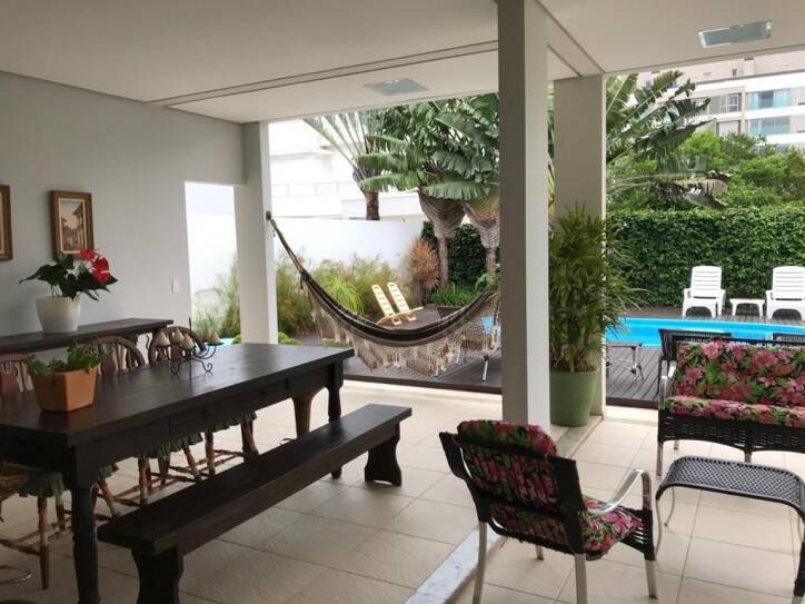 Casa à venda e temporada com 7 quartos, 615m² - Foto 22