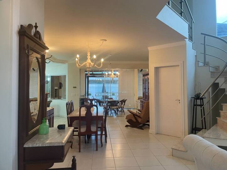Casa para alugar com 4 quartos, 258m² - Foto 48