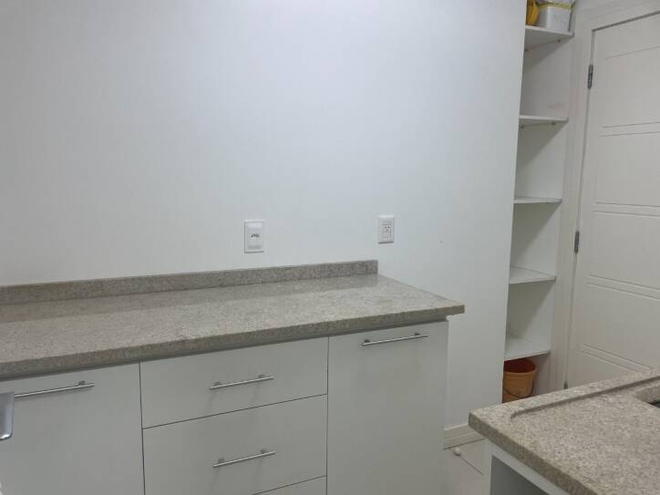 Casa para alugar com 4 quartos, 258m² - Foto 51