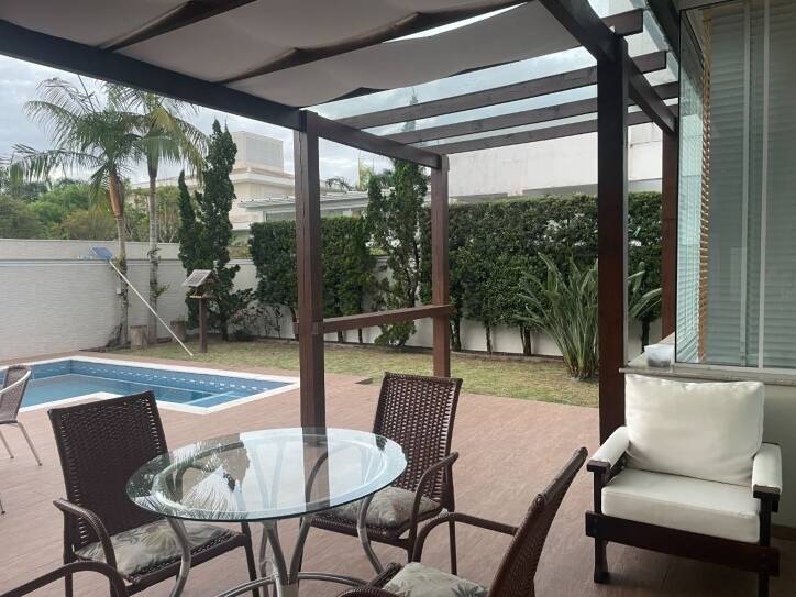 Casa para alugar com 4 quartos, 258m² - Foto 60
