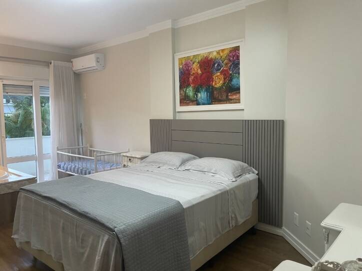 Casa para alugar com 4 quartos, 258m² - Foto 8