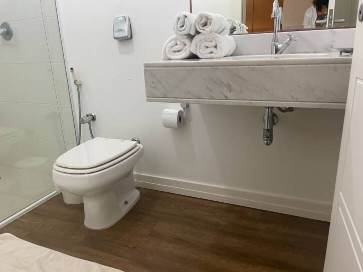 Casa para alugar com 4 quartos, 258m² - Foto 24