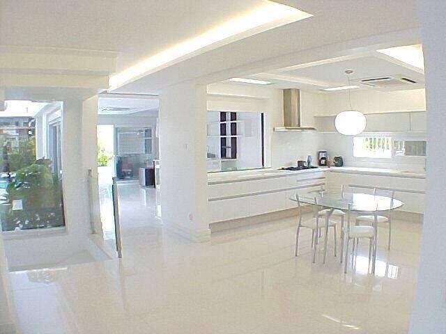 Casa à venda com 4 quartos, 787m² - Foto 1